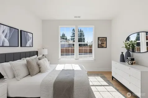 33 213th Place SW Bothell WA 98021