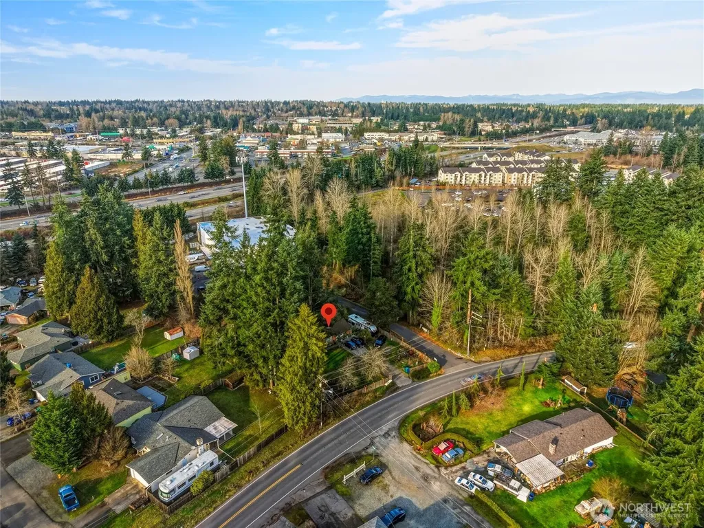 219 Meadow Pl SW Everett WA 98208