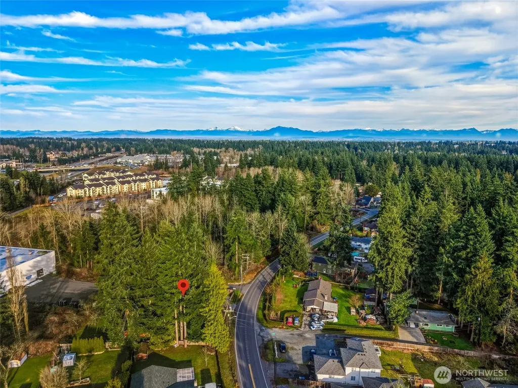 219 Meadow Pl SW Everett WA 98208