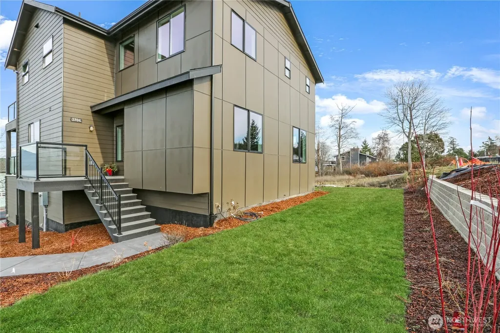 3706 W 3rd Street Anacortes WA 98221