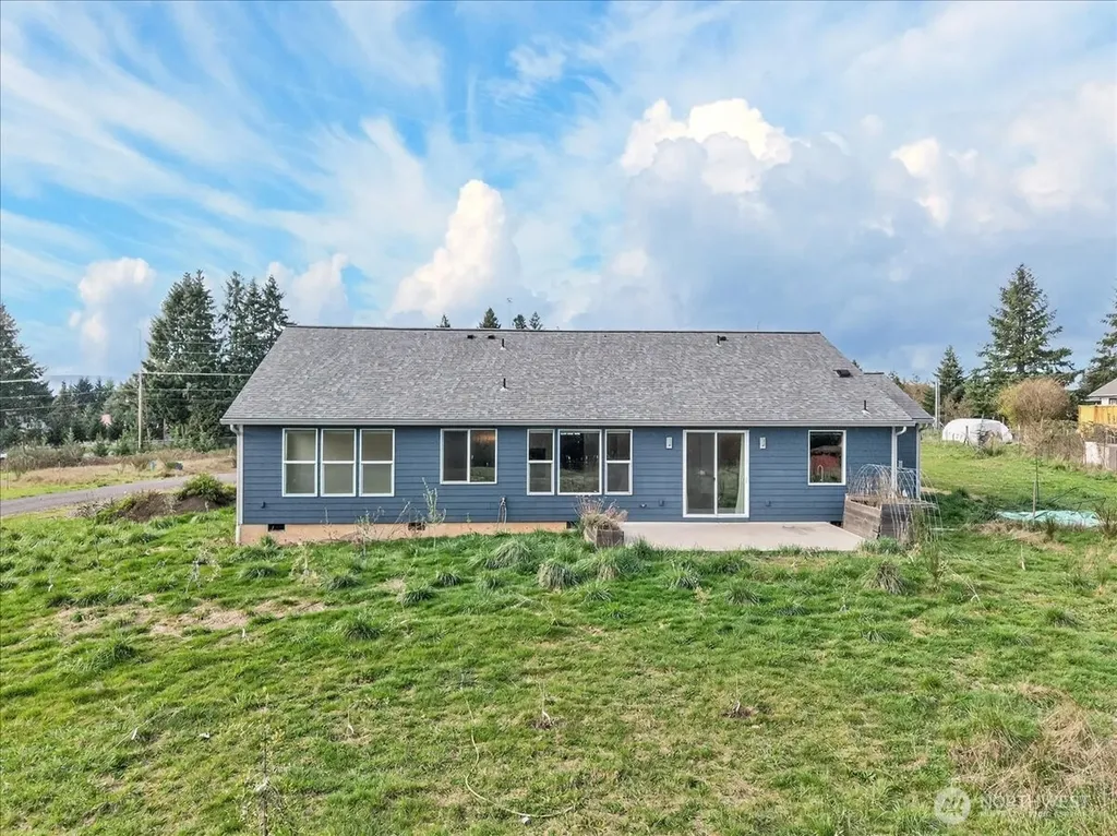 1023 Spirit Lake Highway Castle Rock WA 98611