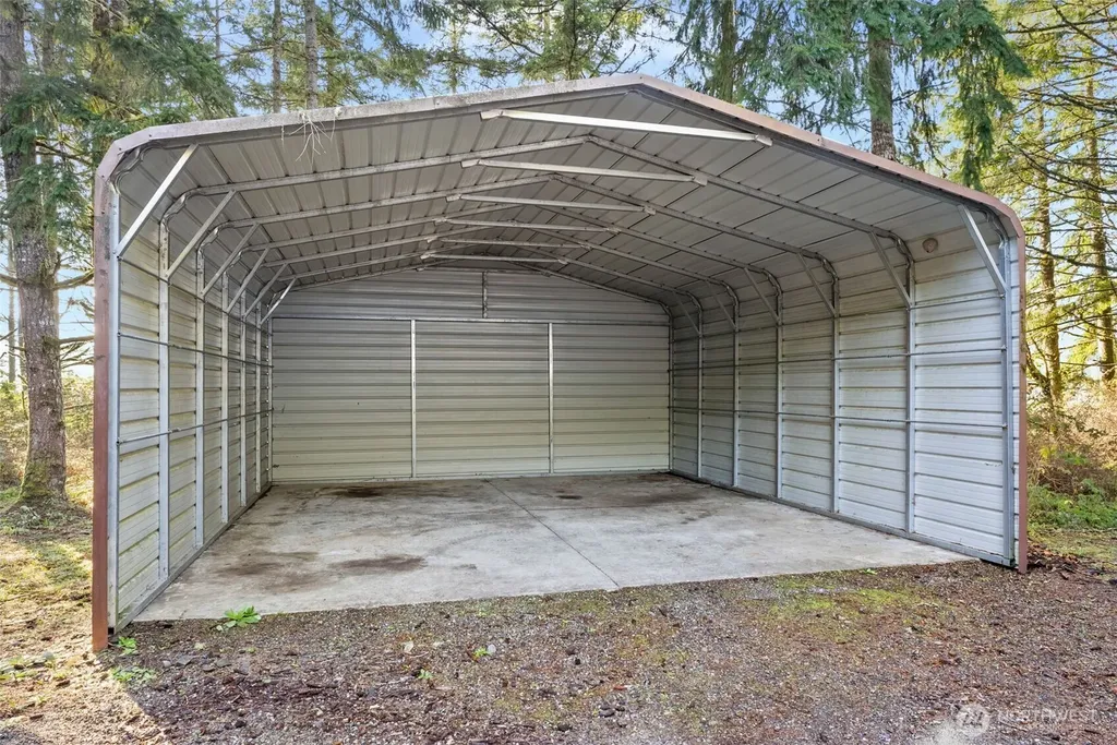 1895 North Fork Road Chehalis WA 98532