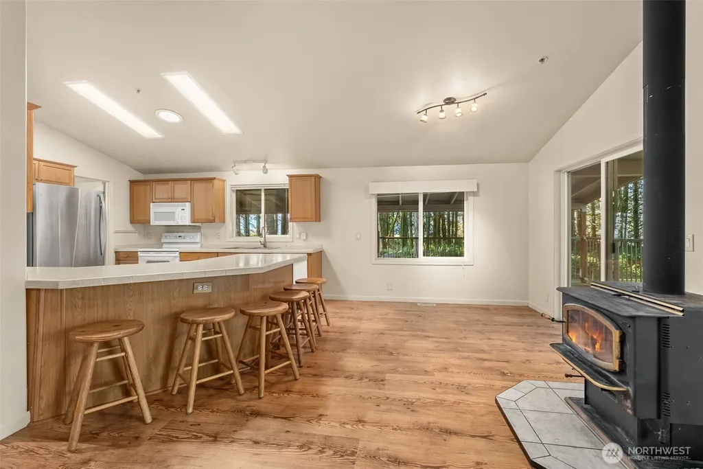 1895 North Fork Road Chehalis WA 98532