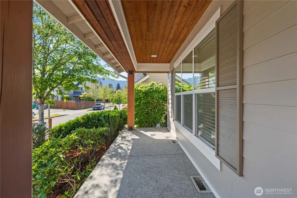 3098 SE 16th Street North Bend WA 98045
