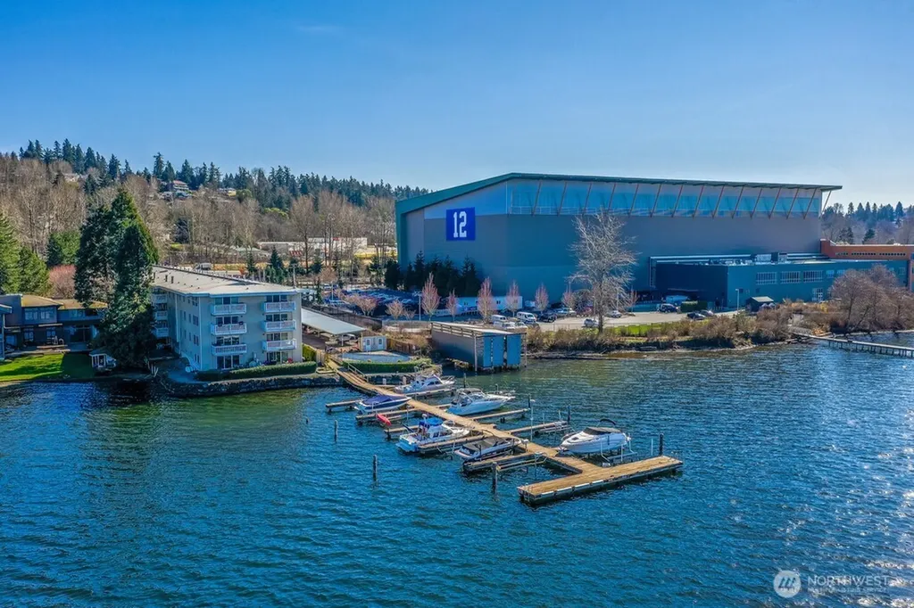 5021 Ripley Lane N Renton WA 98056