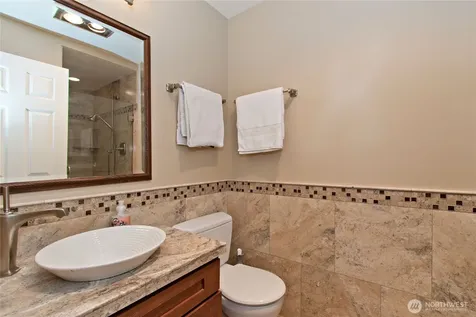 5021 Ripley Lane N Renton WA 98056