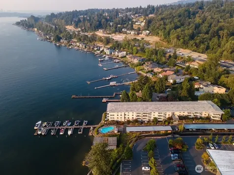 5021 Ripley Lane N Renton WA 98056