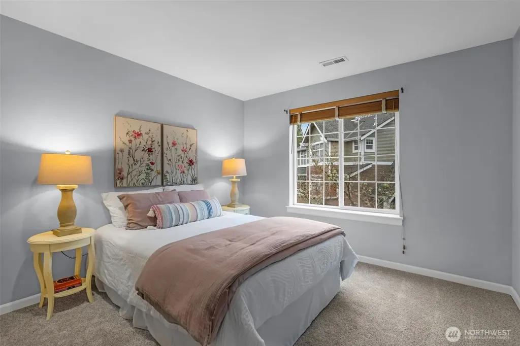 6441 SE Cougar Mountain Way Bellevue WA 98006