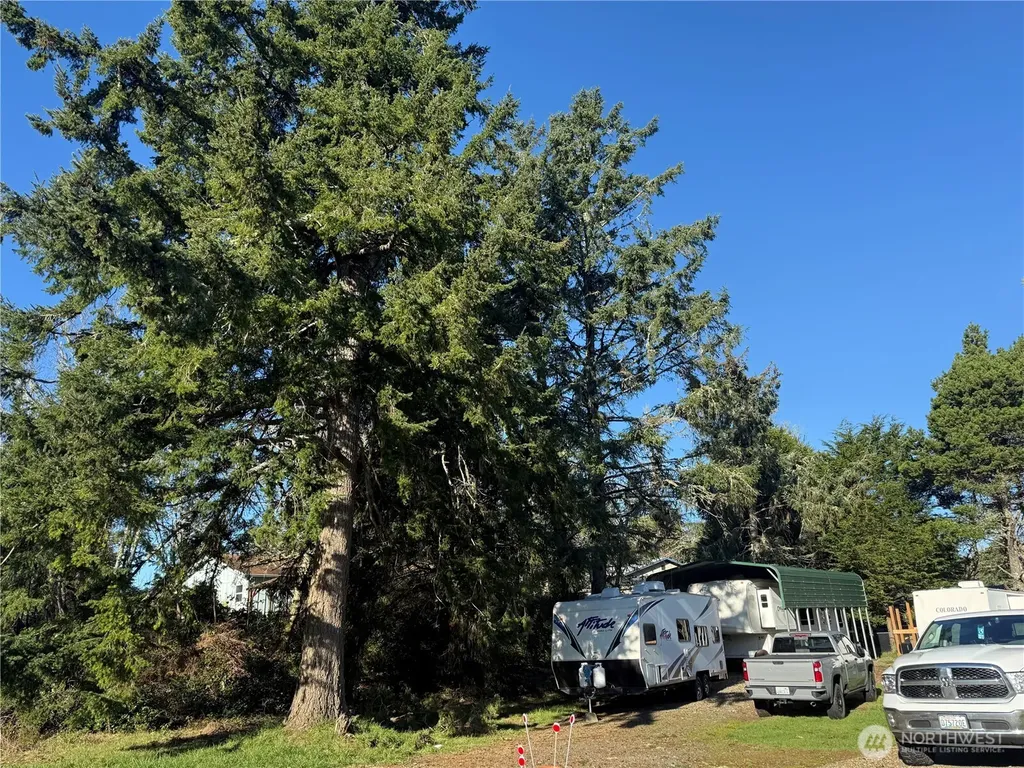 2609 247th Place Ocean Park WA 98640