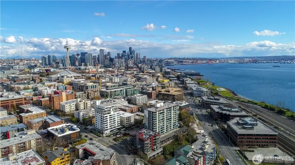 620 W Mercer Place Seattle WA 98119