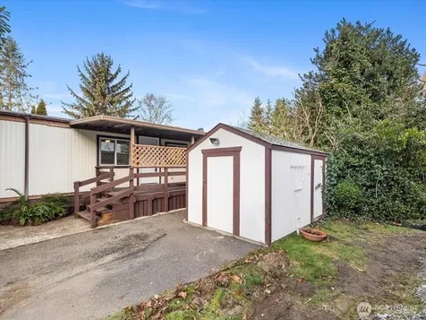 11510 E Riverside Drive Bothell WA 98011