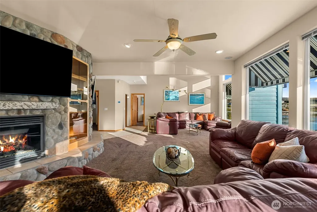 231 Key Lane Chelan WA 98816