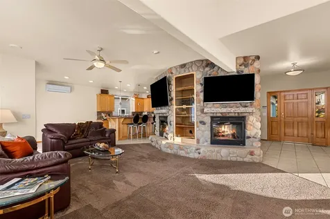 231 Key Lane Chelan WA 98816