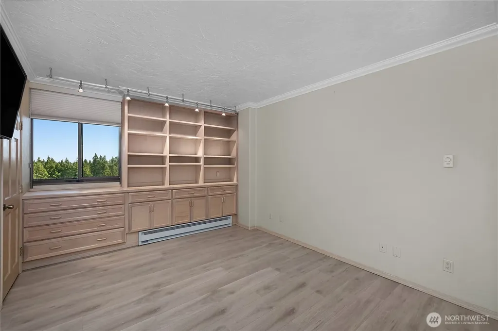 1910 Evergreen Park Drive SW Olympia WA 98502