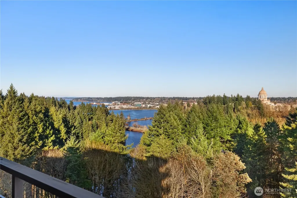 1910 Evergreen Park Drive SW Olympia WA 98502