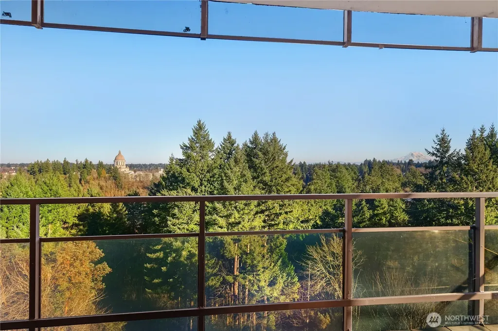 1910 Evergreen Park Drive SW Olympia WA 98502