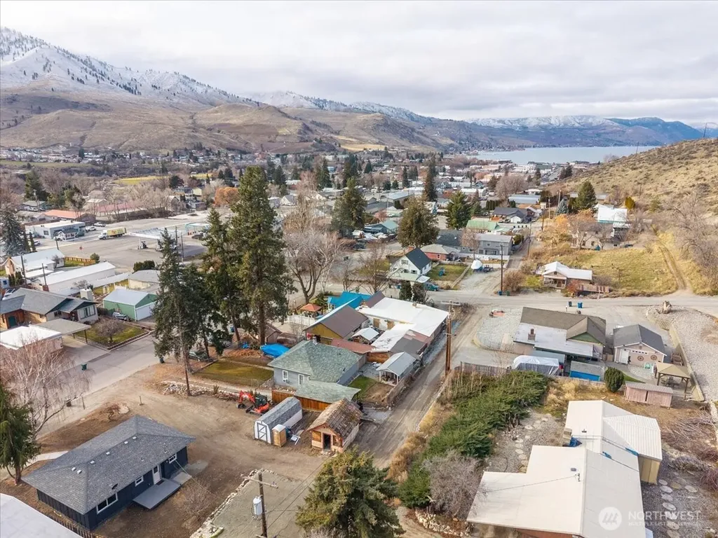 919 E Johnson(lot 11) Avenue Chelan WA 98816
