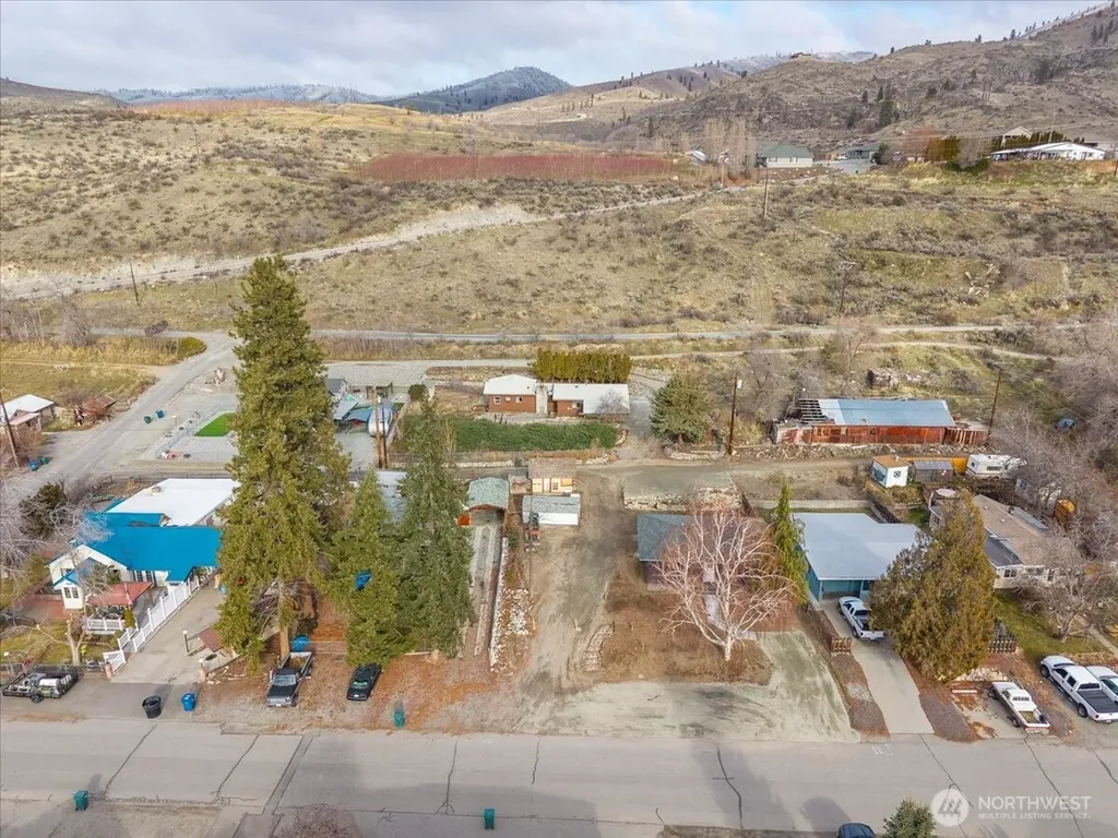 919 E Johnson(lot 11) Avenue Chelan WA 98816