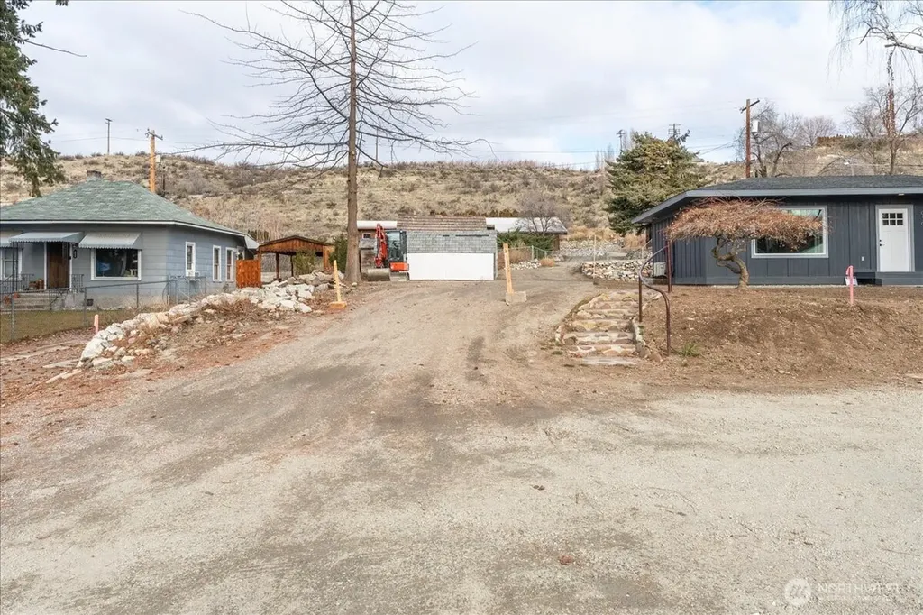 919 E Johnson(lot 11) Avenue Chelan WA 98816