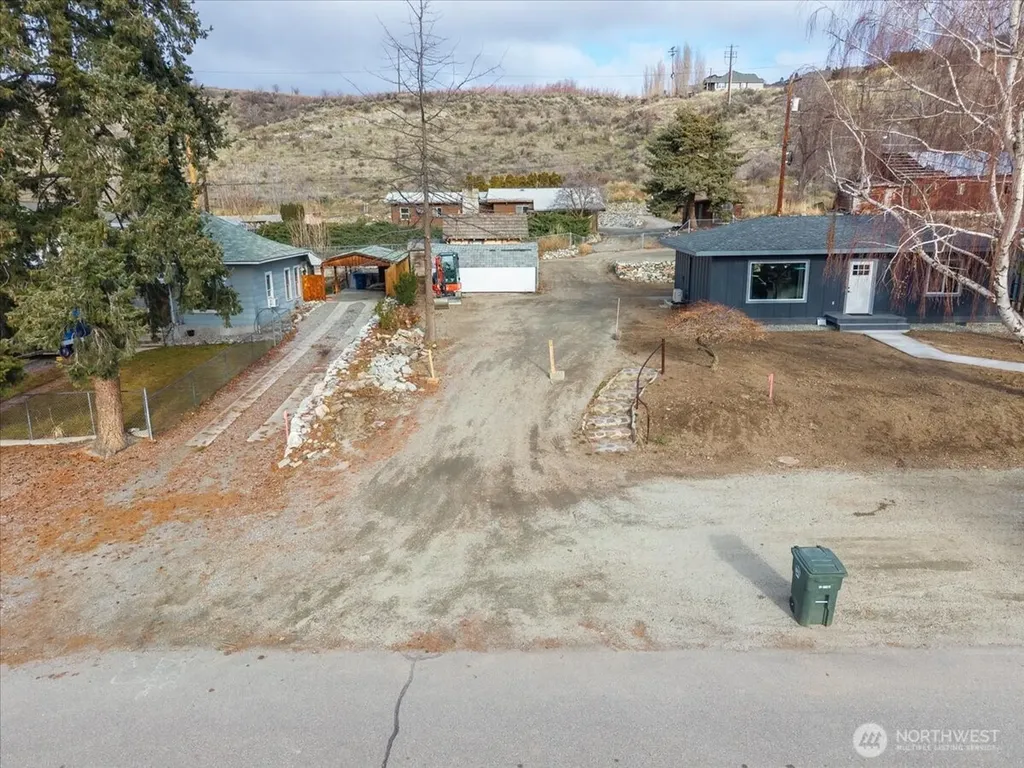 919 E Johnson(lot 11) Avenue Chelan WA 98816