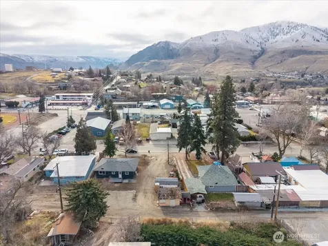 919 E Johnson(lot 11) Avenue Chelan WA 98816