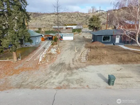 919 E Johnson(lot 11) Avenue Chelan WA 98816