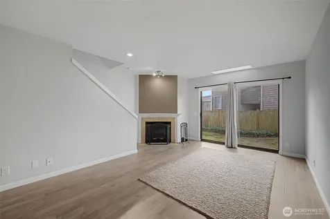 8013 NE 177th Court Kenmore WA 98028