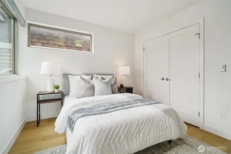 917 NW 52nd Street Seattle WA 98107