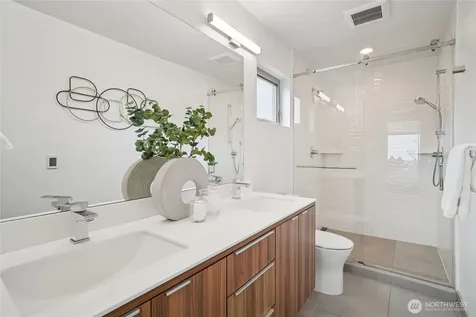 917 NW 52nd Street Seattle WA 98107