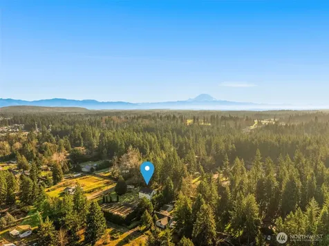 28713 207th Avenue SE Kent WA 98042