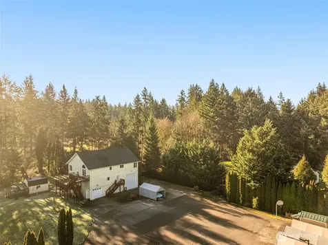 28713 207th Avenue SE Kent WA 98042