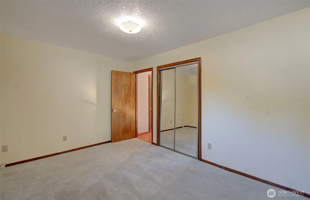 100 Inglewood Drive Longview WA 98632
