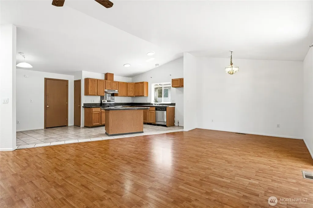 5603 James Street SE Lacey WA 98513