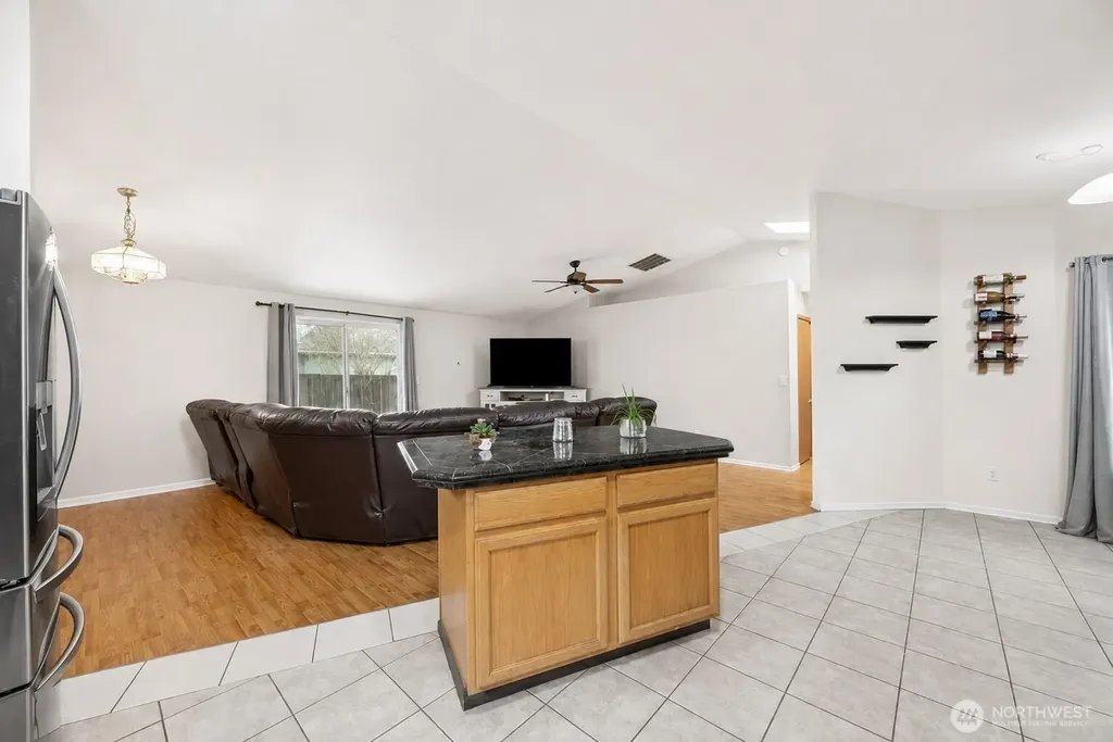 5603 James Street SE Lacey WA 98513