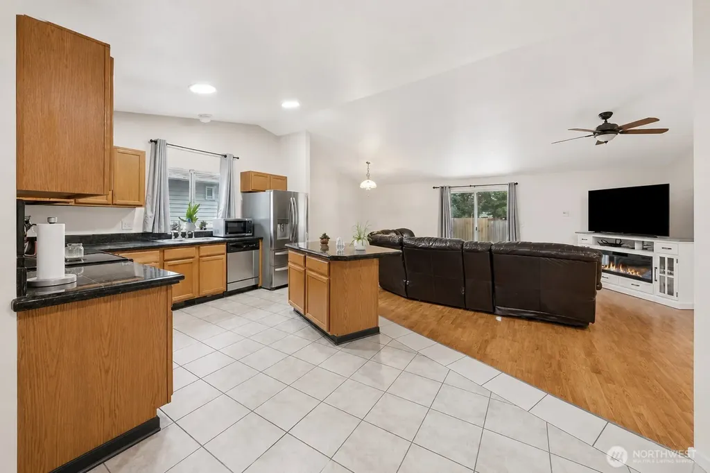 5603 James Street SE Lacey WA 98513
