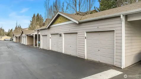 710 240th Way SE Sammamish WA 98074
