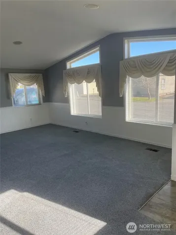 2610 E Section Street Mount Vernon WA 98274