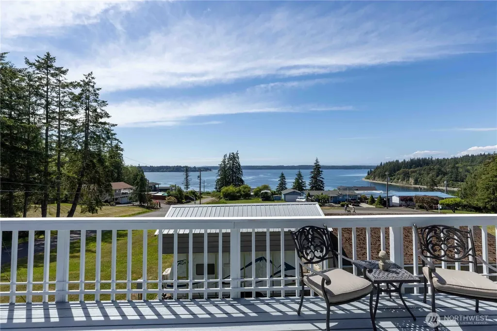 8308 176th Avenue Ct SW Longbranch WA 98351