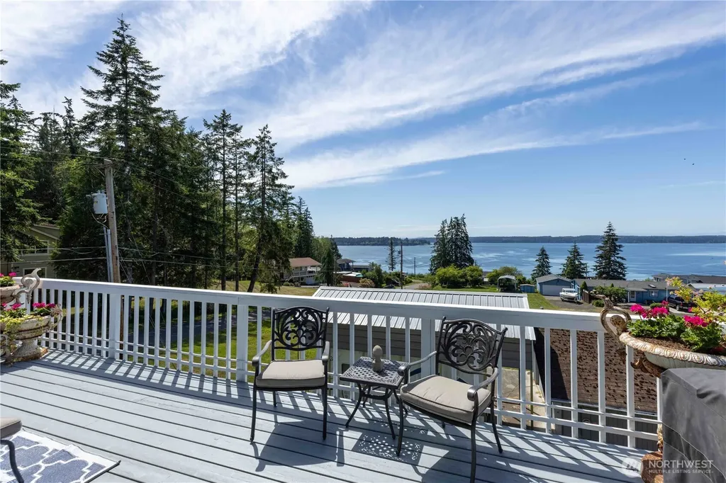 8308 176th Avenue Ct SW Longbranch WA 98351