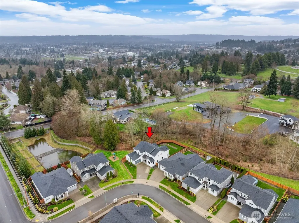 2403 12th Street Pl SW Puyallup WA 98373