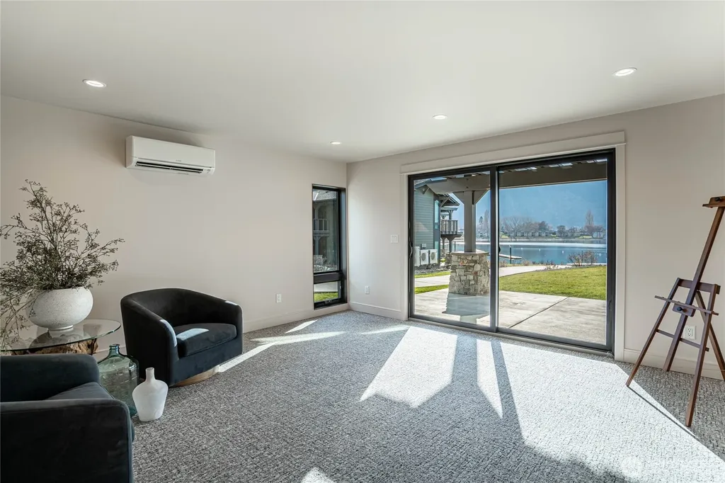 1 Yacinde Court Manson WA 98831