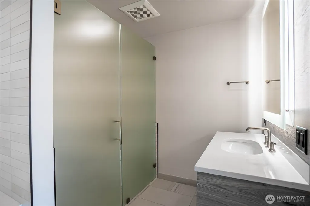1 Yacinde Court Manson WA 98831