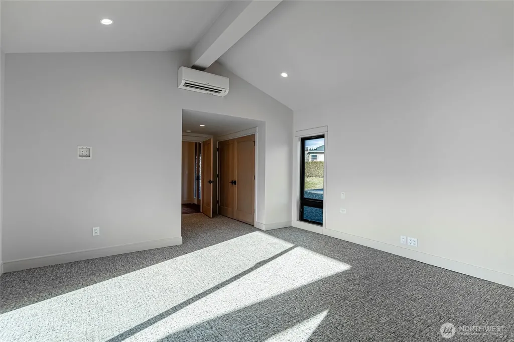 1 Yacinde Court Manson WA 98831