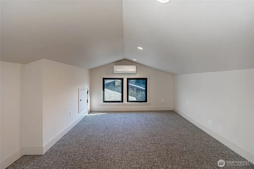 1 Yacinde Court Manson WA 98831