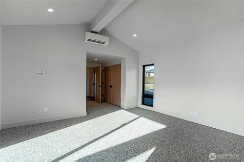 1 Yacinde Court Manson WA 98831