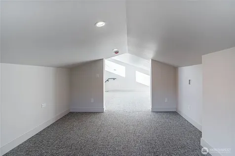 1 Yacinde Court Manson WA 98831