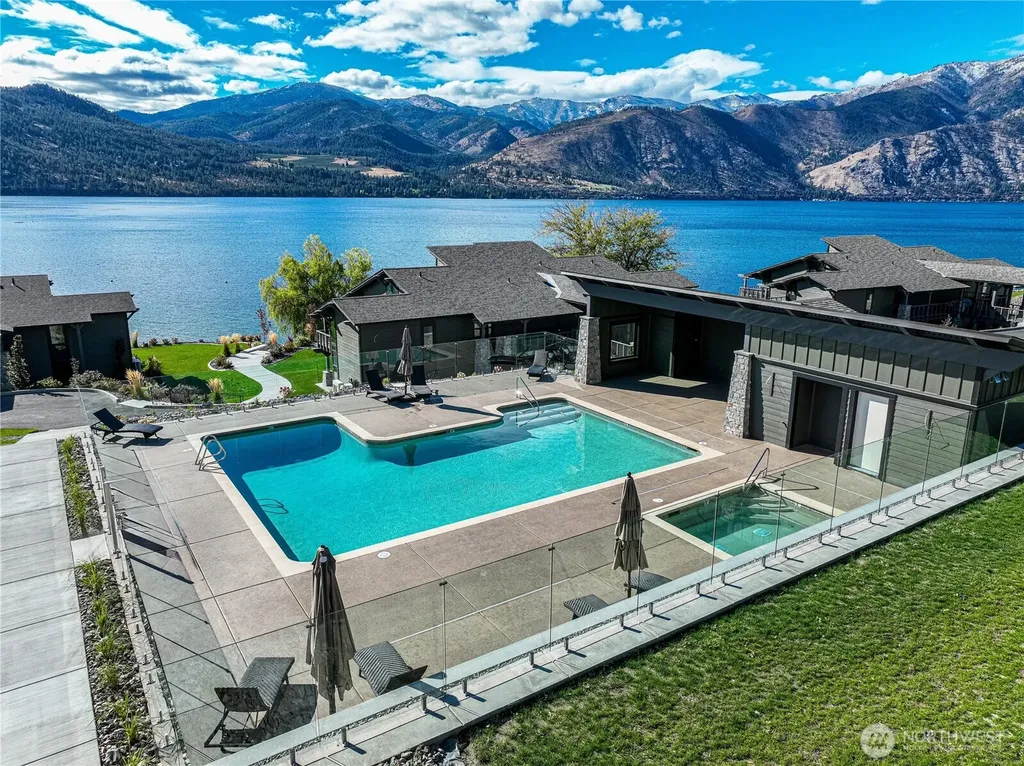 1 Yacinde Court Manson WA 98831