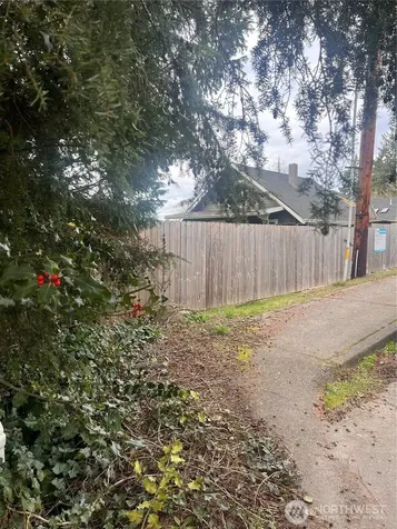 9725 S 244th Place Kent WA 98030