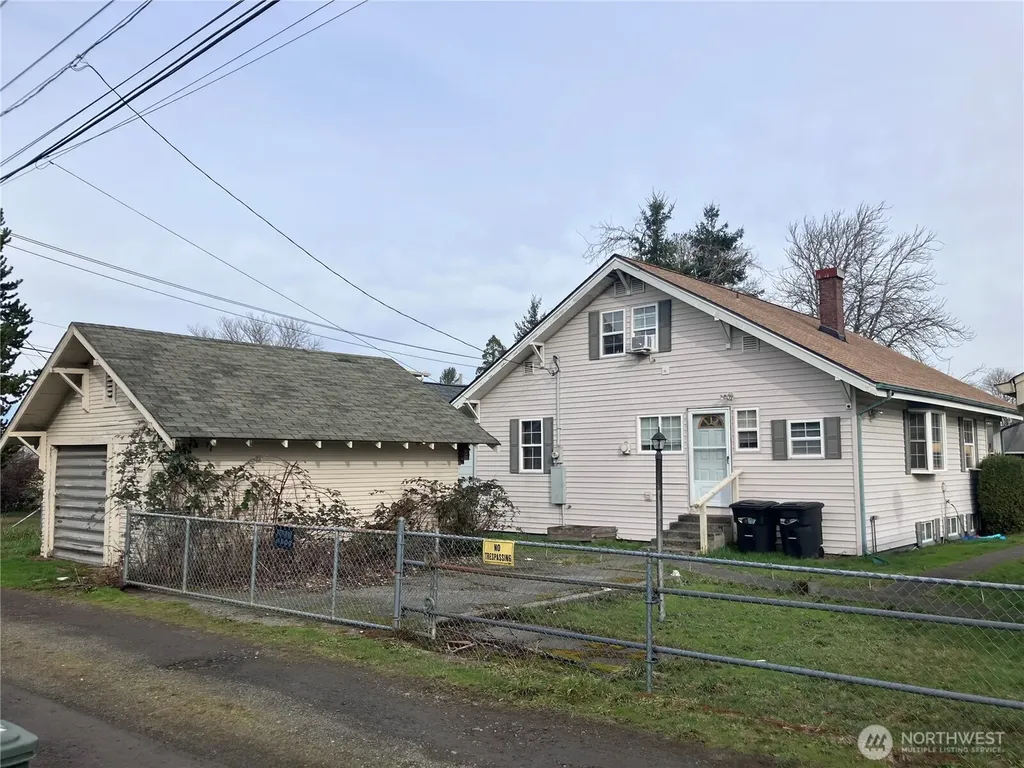2227 Washington Street Shelton WA 98584