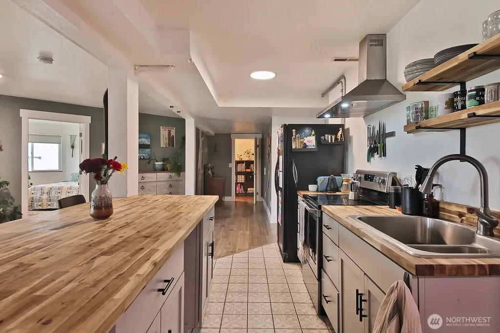 5663 Lenz Place Langley WA 98260